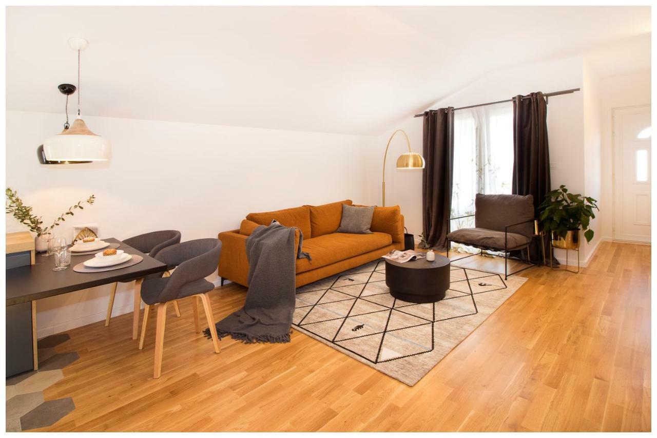 Apartman Sissy Primosten Bagian luar foto