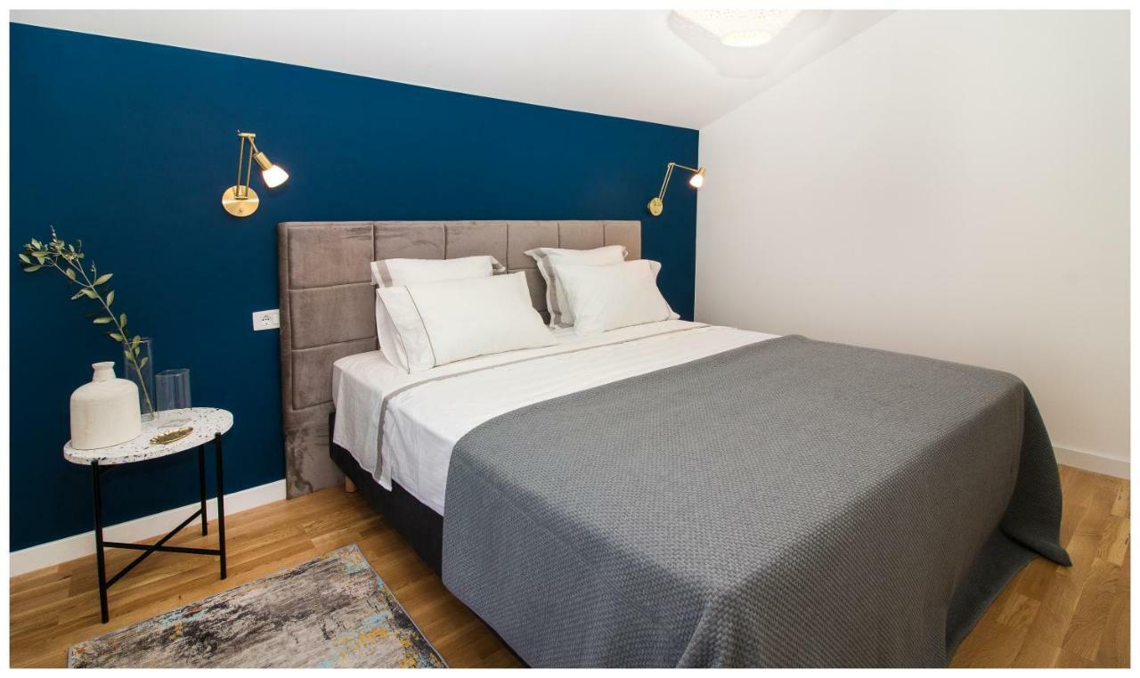 Apartman Sissy Primosten Bagian luar foto